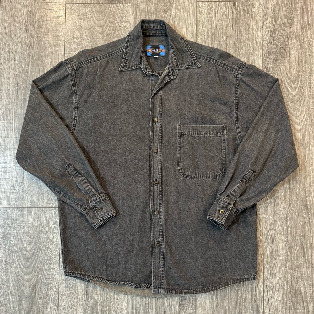 BLACK VINTAGE BUTTON UP - SMALL